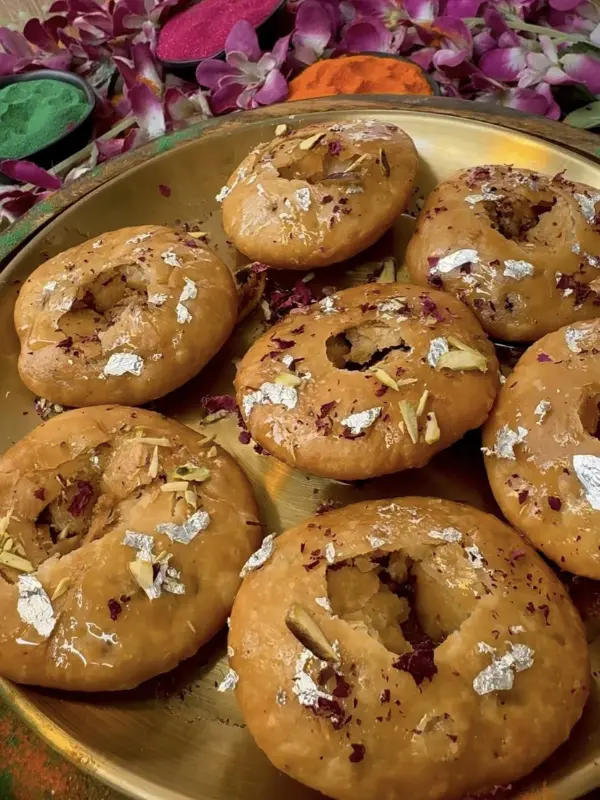 Mawa Kachori