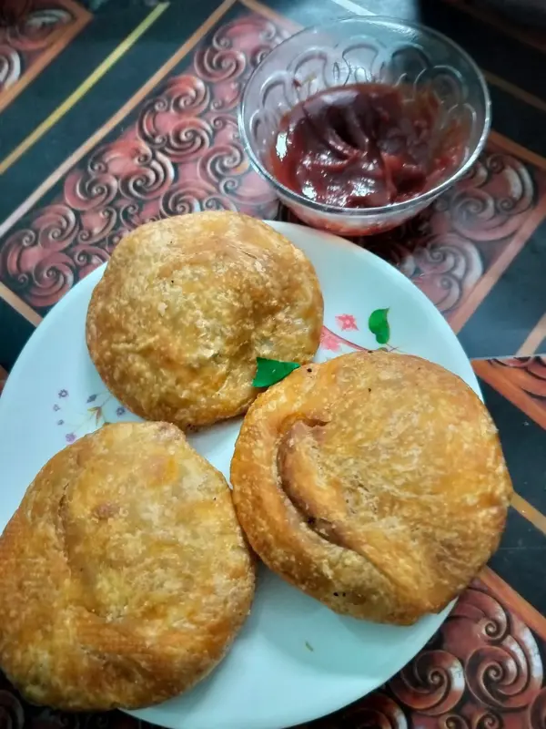 Pyaz Kachori